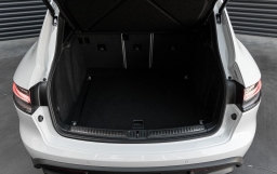 Porsche Macan T AWD 2026