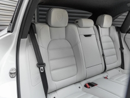 Porsche Macan T AWD 2026