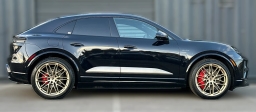 Porsche Macan Electric Turbo AWD 2026