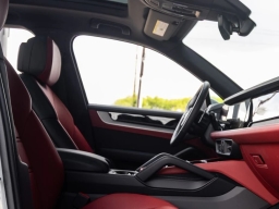 Porsche Cayenne S AWD 2026