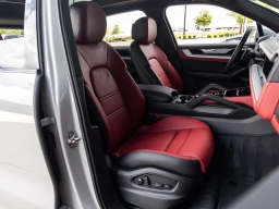 Porsche Cayenne S AWD 2026