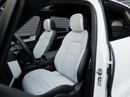 Porsche Cayenne S AWD 2025