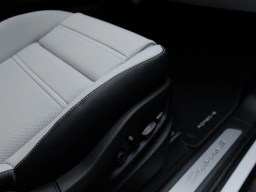 Porsche Cayenne S AWD 2025