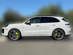 Porsche Cayenne Turbo E-Hybrid AWD 2025
