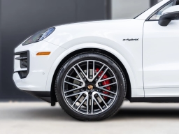 Porsche Cayenne S E-Hybrid AWD 2026