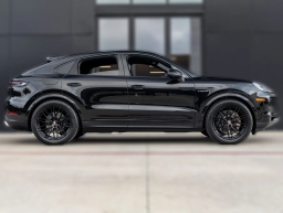 Porsche Cayenne E-Hybrid Coupe AWD 2026