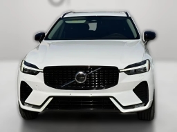 Volvo XC60 Core B5 AWD 2025