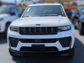 Jeep Grand Cherokee Laredo Altitude 4x2