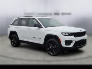 Jeep Grand Cherokee Altitude X 4x4