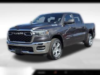 Ram 1500 Tradesman 4x2 Crew Cab 5'7" Box
