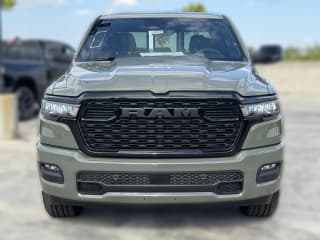 Ram 1500 Big Horn 4x4 Crew Cab 5'7" Box