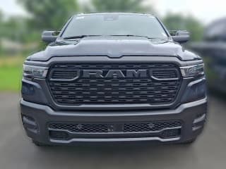 Ram 1500 Tradesman 4x4 Crew Cab 5'7" Box