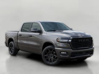 Ram 1500 Laramie 4x4 Crew Cab 5'7" Box