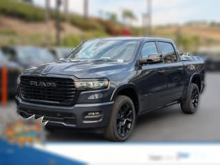 Ram 1500 Laramie 4x4 Crew Cab 5'7" Box