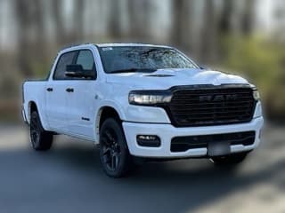 Ram 1500 Laramie 4x4 Crew Cab 5'7" Box