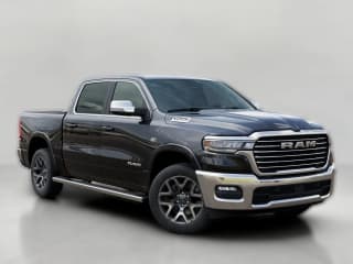 Ram 1500 Laramie 4x4 Crew Cab 5'7" Box