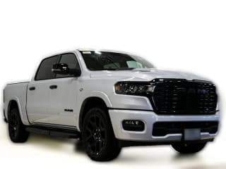 Ram 1500 Laramie 4x4 Crew Cab 5'7" Box
