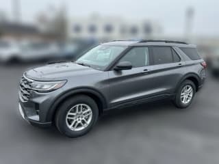 Ford Explorer Active w/200A Pkg RWD