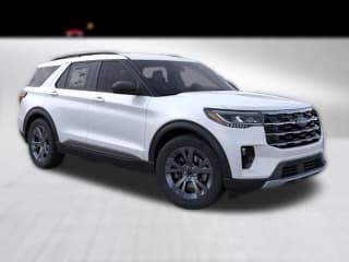 Ford Explorer Active w/200A Pkg 4WD