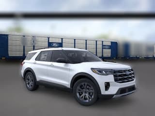 Ford Explorer Active w/200A Pkg 4WD