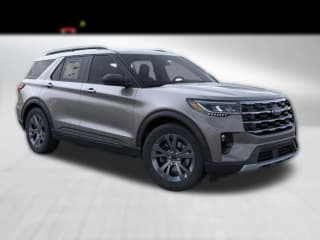 Ford Explorer Active w/200A Pkg 4WD