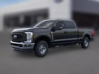 Ford Super Duty F-250 SRW XL 4WD Crew Cab 6.75' Box