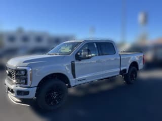 Ford Super Duty F-250 SRW LARIAT 4WD Crew Cab 6.75' Box