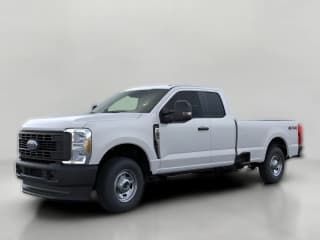 Ford Super Duty F-250 SRW XL 4WD SuperCab 8' Box