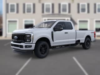 Ford Super Duty F-350 SRW XL 4WD SuperCab 6.75' Box