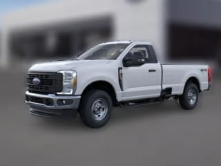 Ford Super Duty F-250 SRW XL 4WD Reg Cab 8' Box