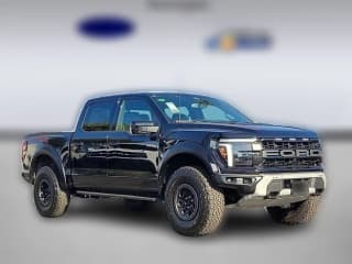 Ford F-150 Raptor 4WD SuperCrew 5.5' Box