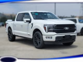 Ford F-150 Platinum 4WD SuperCrew 5.5' Box