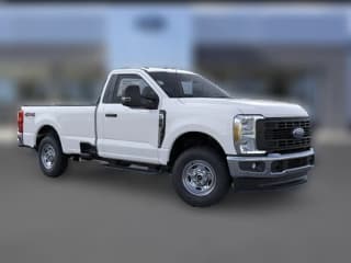 Ford Super Duty F-250 SRW XL 4WD Reg Cab 8' Box