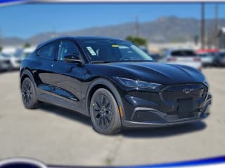 Ford Mustang Mach-E Select RWD