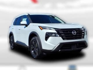 Nissan Rogue SV FWD