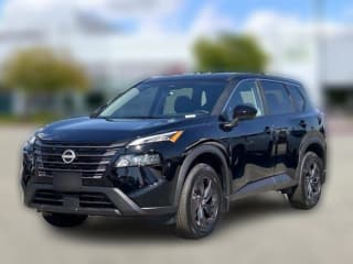 Nissan Rogue SV FWD