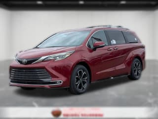 Toyota Sienna Platinum AWD 7-Passenger (Natl)
