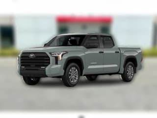 Toyota Tundra 4WD SR5 CrewMax 5.5' Bed (Natl)