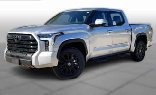 Toyota Tundra 4WD SR5 CrewMax 5.5' Bed (Natl)