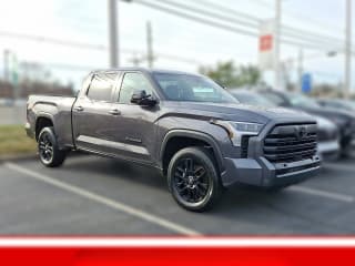 Toyota Tundra 4WD Limited CrewMax 6.5' Bed (Natl)
