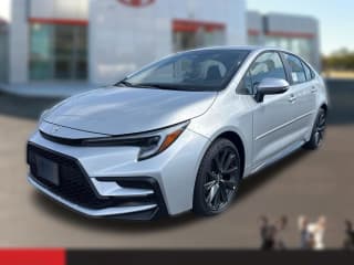 Toyota Corolla SE CVT (Natl)