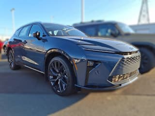 Toyota Crown Signia Limited AWD (Natl)