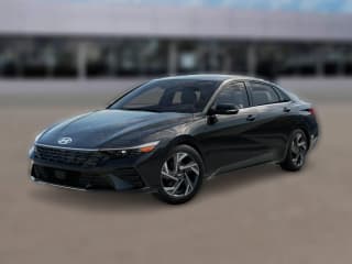 Hyundai Elantra Limited IVT