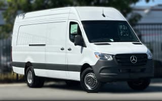 Mercedes-Benz Sprinter Cargo Van High Roof 4-Cyl Diesel HO 3500 High Roof I4 Diesel HO 170" Extended RWD
