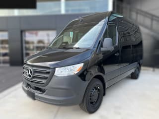 Mercedes-Benz Sprinter Passenger Van Standard Roof 4-Cyl Diesel HO 2500 Standard Roof I4 Diesel HO 144" RWD