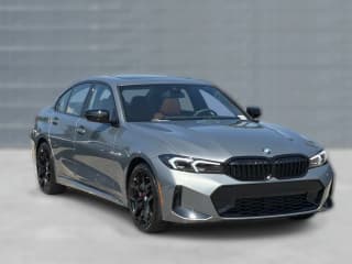 BMW 3 Series 330i Sedan