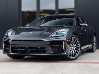 Porsche Panamera 4 E-Hybrid AWD