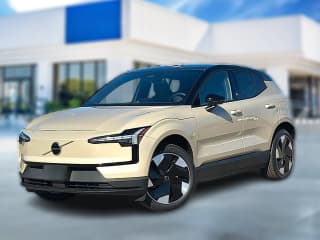 Volvo EX30 Plus Single Motor RWD